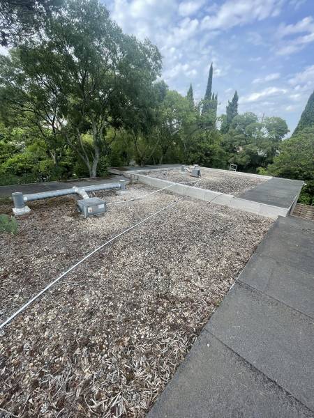 Réfection et entretien de la toiture d’une habitation à Nîmes : étanchéité, isolation et confort thermique