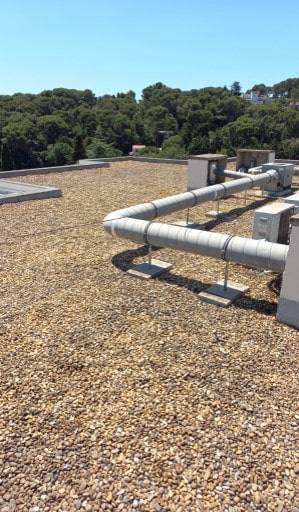 Réfection et entretien de la toiture des ouvrages d'étanchéité des toitures terrasses de la résidence OPPIDUM à Nîmes : étanchéité